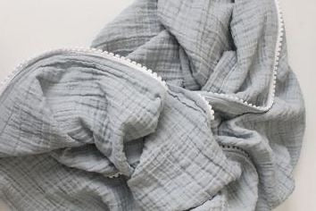 Bebé recién nacido personalizado bordado a mano que recibe manta Swaddle Pom Pom l algodón de muselina orgánico y ecológico