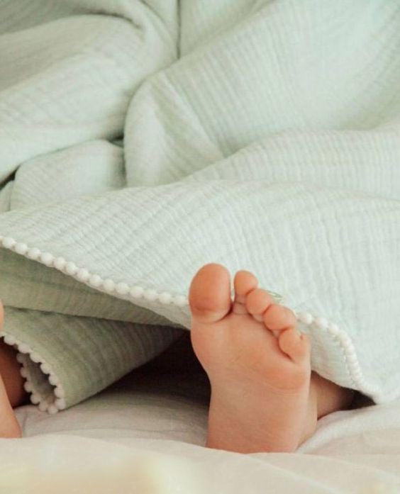 Bebé recién nacido personalizado bordado a mano que recibe manta Swaddle Pom Pom l algodón de muselina orgánico y ecológico