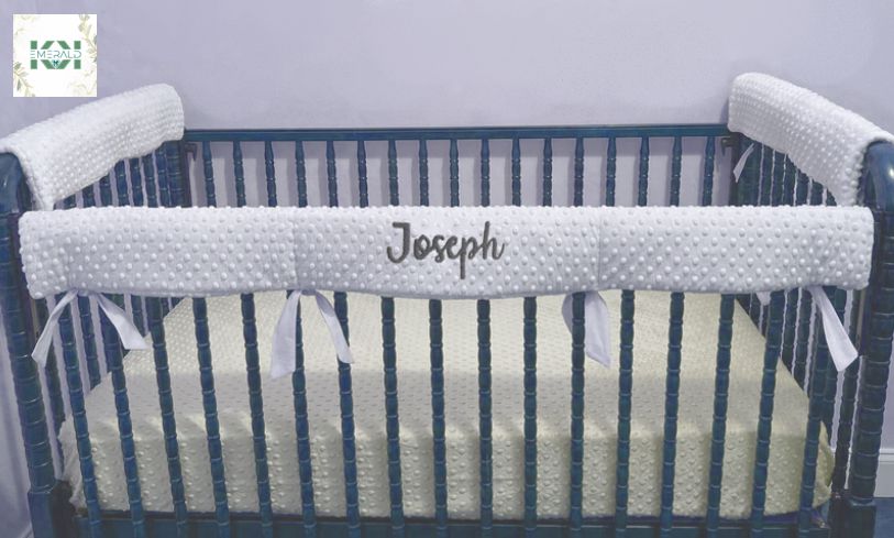 Housse de protection pour lit de bébé ou de tout-petit, tissu Minky doux avec rembourrage doux